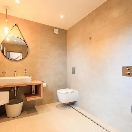 Katlov Homes Appartement