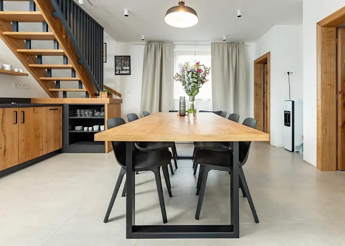 Katlov Homes Appartement *